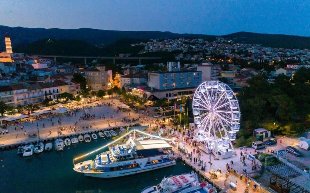 Apartman Sous Les Rochers Grižane Екстериор снимка
